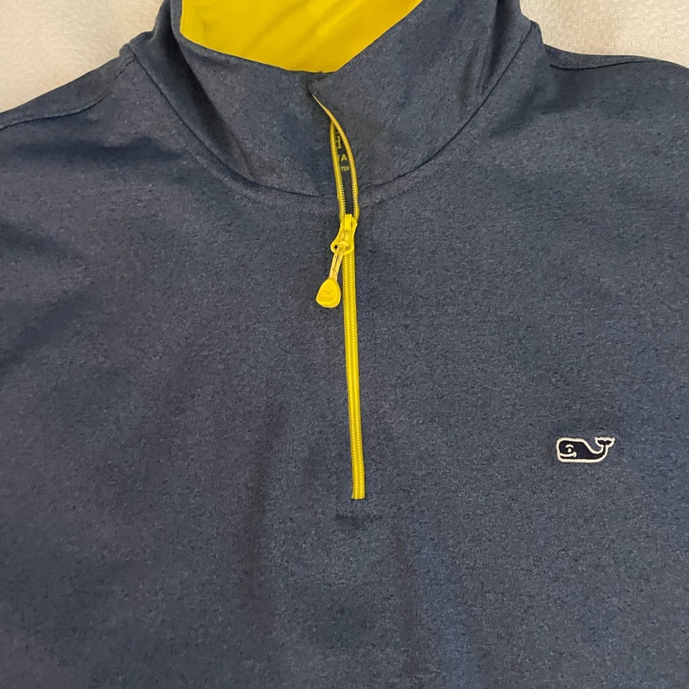 New Vineyard Vines Navy and Yellow Performance Pullover